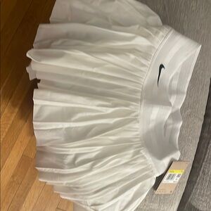 Nike White Pleated Skirt